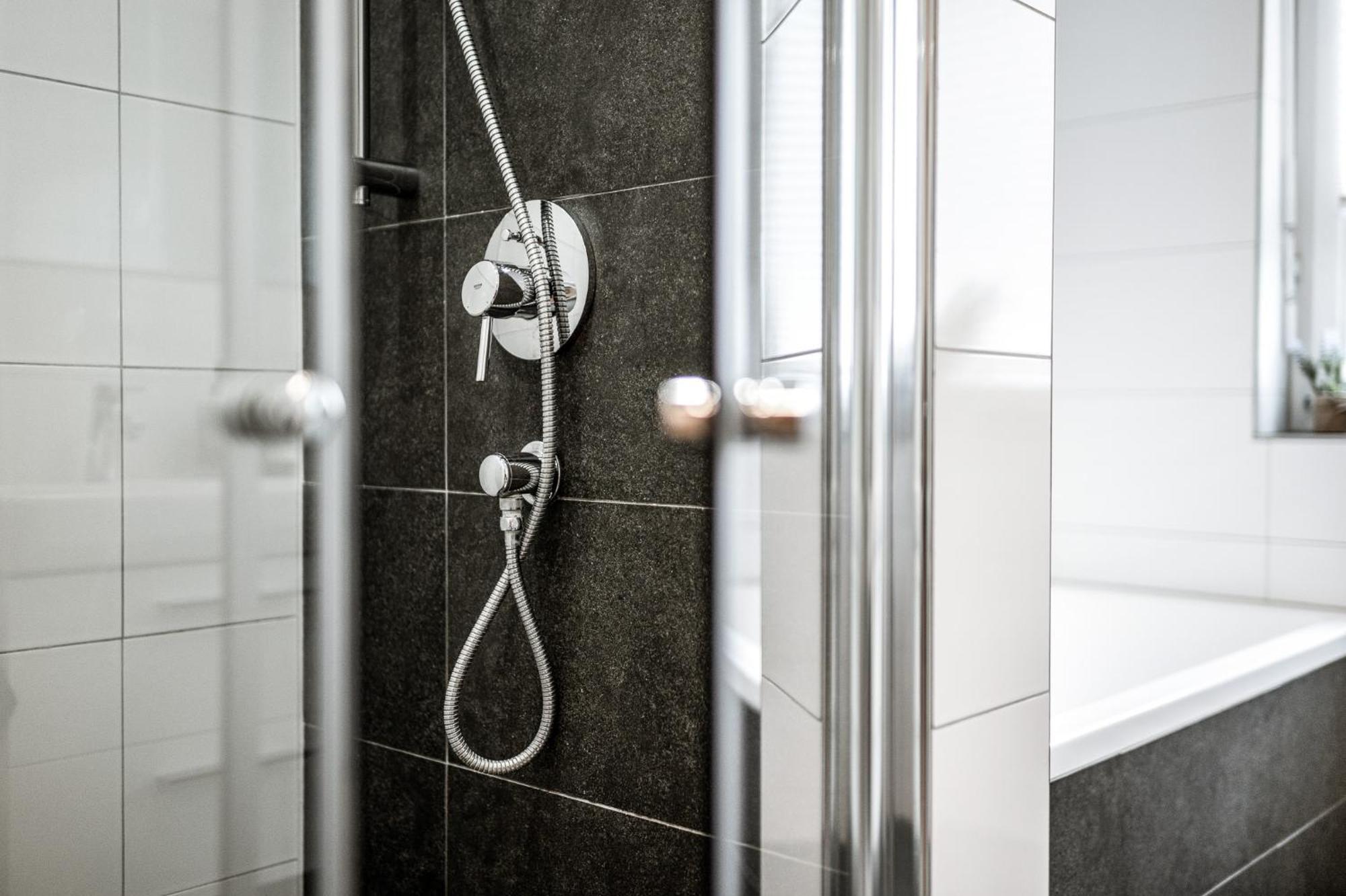 Apartament Alpenflair / Luxury / 100Qm / Work / Travel / Netflix Penzberg Zewnętrze zdjęcie